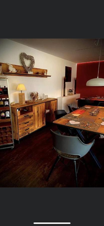 Krug'S Family Hostel Und Restaurant ヴァイルハイム・イン・オーバーバイエルン エクステリア 写真
